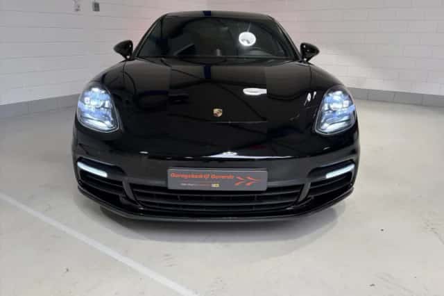 Porsche Panamera (2017) thumbnail 4