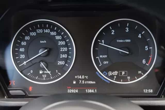 BMW X1 (2017) thumbnail 3