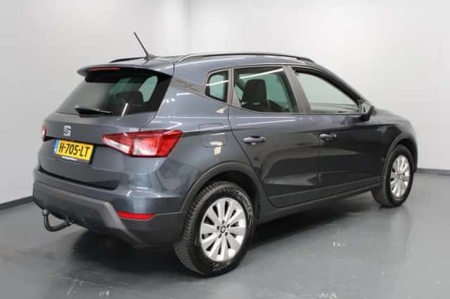 SEAT Arona (2019) thumbnail 6