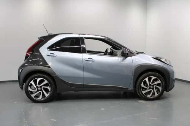 Toyota Aygo X (2025) thumbnail 2