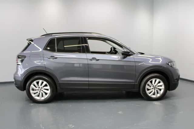 Volkswagen T-Cross (2023) thumbnail 2
