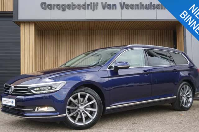 Volkswagen Passat (2017) thumbnail 1