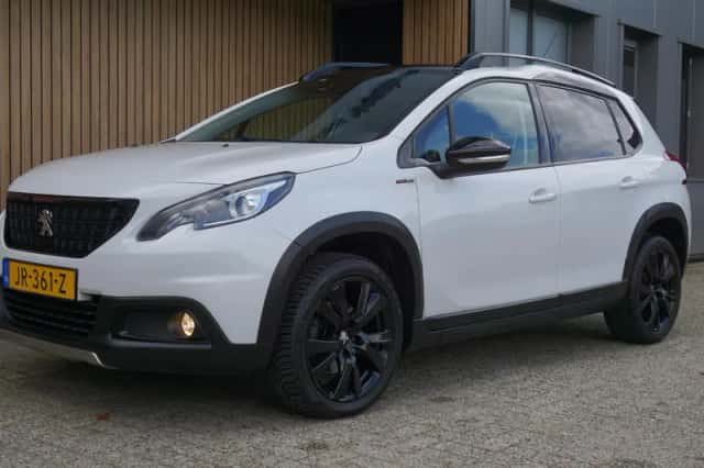 Peugeot 2008 (2016) thumbnail 4