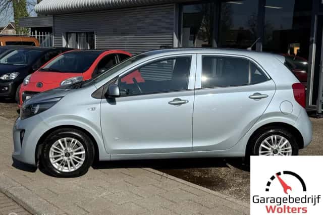 Kia Picanto (2019) thumbnail 2