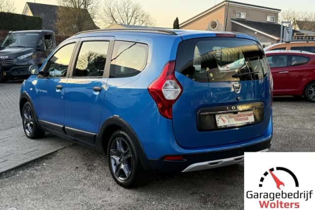 Dacia Lodgy (2017) thumbnail 3