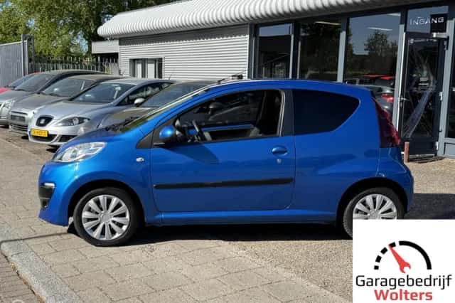 Peugeot 107 (2013) thumbnail 2