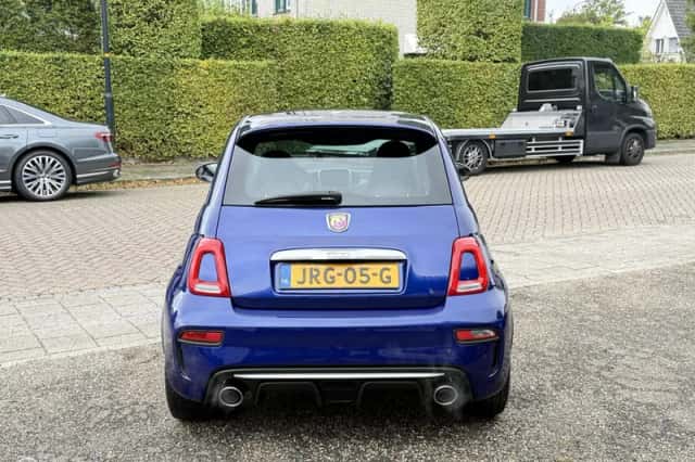 Fiat 500 (2017) thumbnail 4