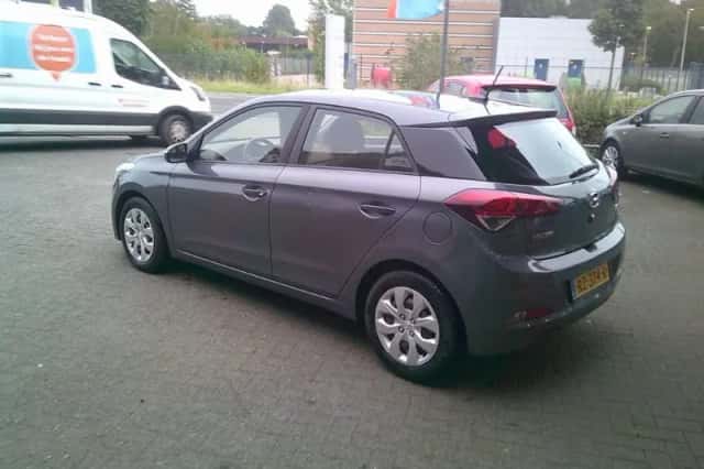Hyundai i20 (2018) thumbnail 5