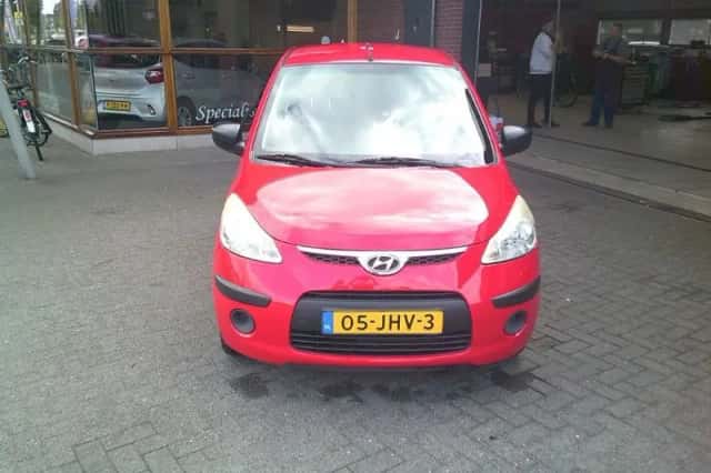 Hyundai i10 (2009) thumbnail 3