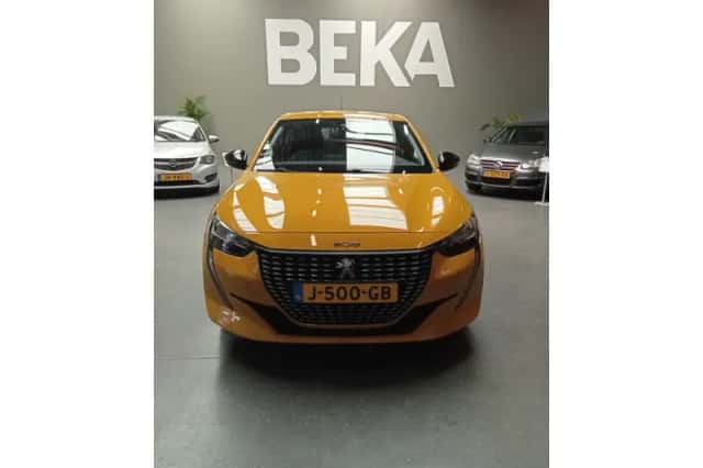 Peugeot 208 (2019) thumbnail 3
