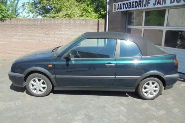 Volkswagen Golf (1994) thumbnail 2