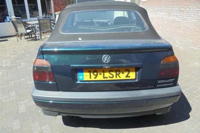 Volkswagen Golf (1994) thumbnail 3