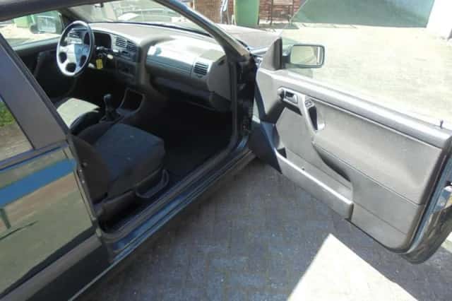 Volkswagen Golf (1994) thumbnail 5