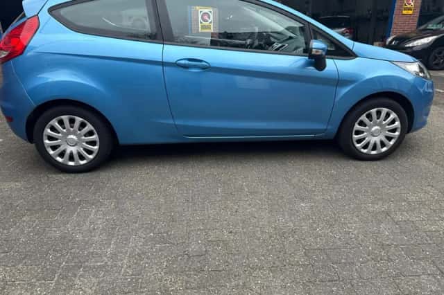 Ford Fiesta (2012) thumbnail 5