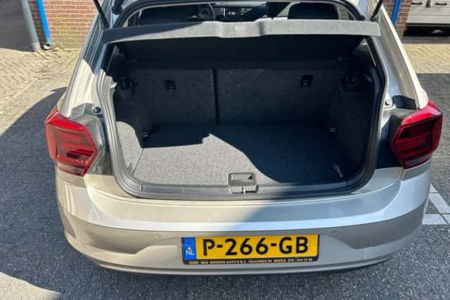 Volkswagen Polo (2018) thumbnail 5