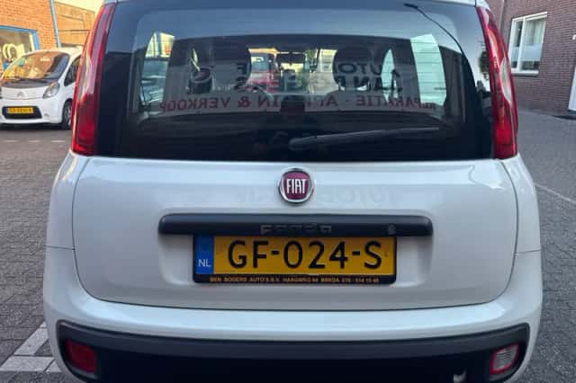 Fiat Panda (2015) thumbnail 4