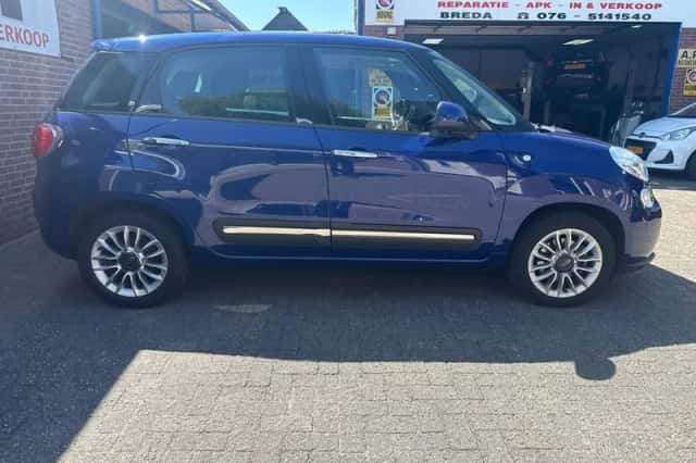 Fiat 500L (2015) thumbnail 3