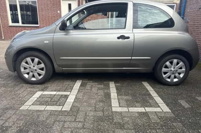 Nissan Micra (2007) thumbnail 2