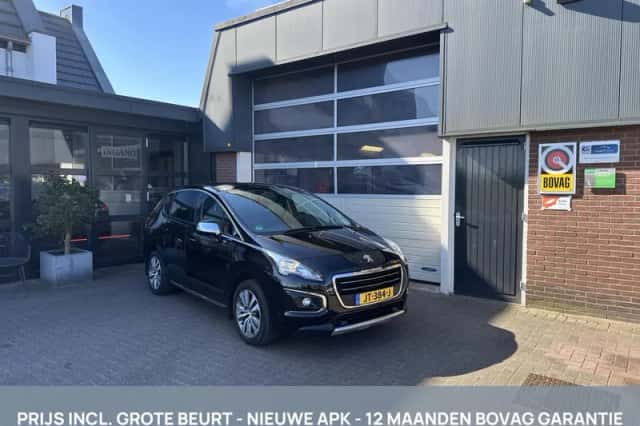 Peugeot 3008 (2016) thumbnail 1