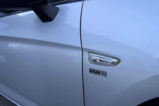 Opel Astra (2019) thumbnail 5