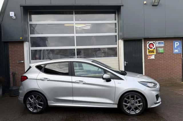 Ford Fiesta (2022) thumbnail 4