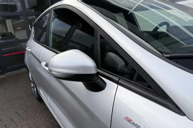 Ford Fiesta (2022) thumbnail 5