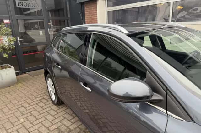 Renault Mégane (2020) thumbnail 5