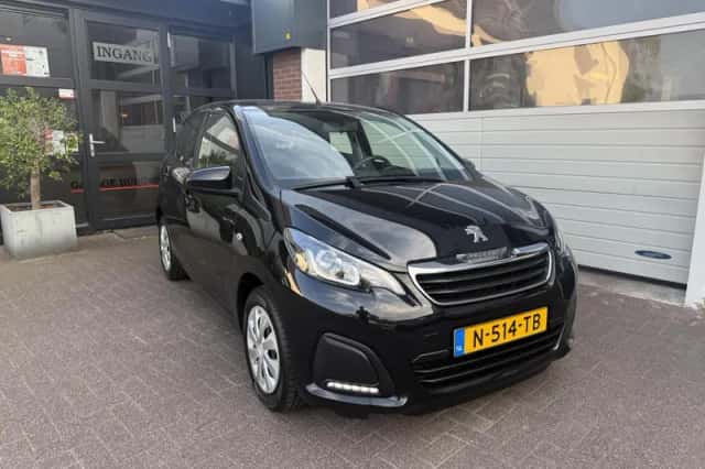 Peugeot 108 (2022) thumbnail 3