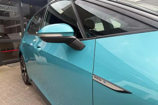 Volkswagen ID.3 (2022) thumbnail 3