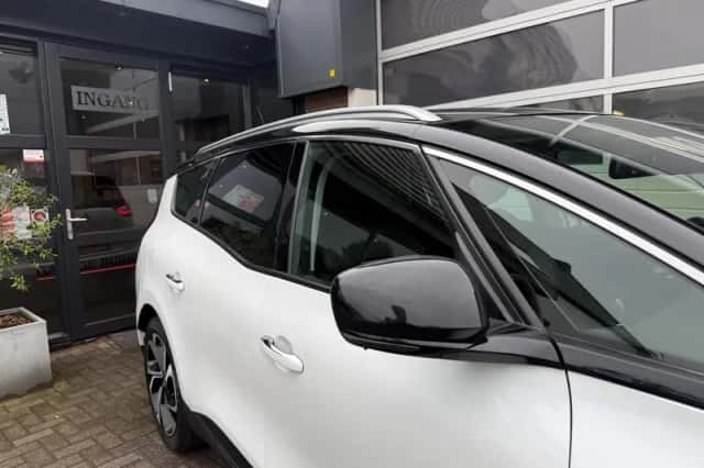 Renault Grand Scénic (2020) thumbnail 3