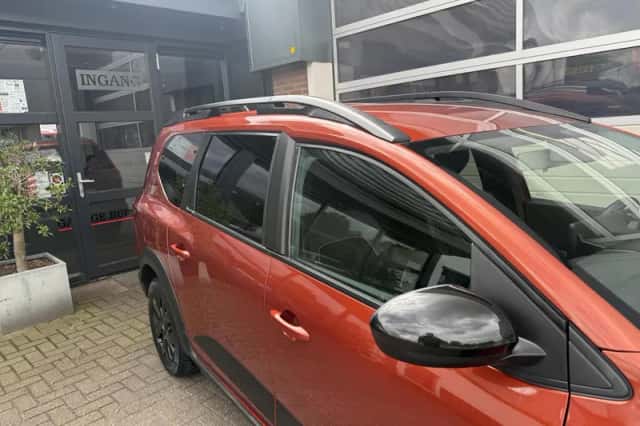 Dacia Jogger (2022) thumbnail 5