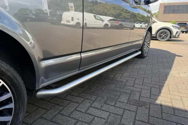 Volkswagen Transporter (2023) thumbnail 5