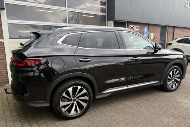 BYD Seal U (2024) thumbnail 2