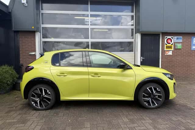 Peugeot e-208 (2025) thumbnail 5