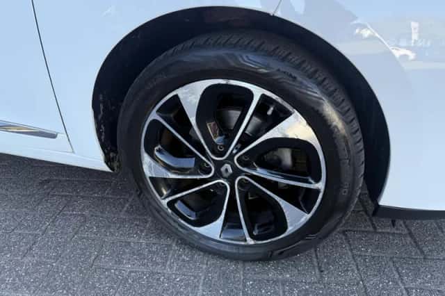 Renault Mégane (2014) thumbnail 6