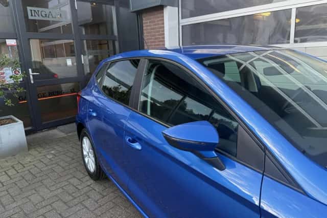 SEAT Ibiza (2023) thumbnail 5
