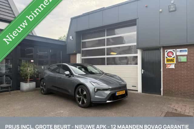 Polestar 4 (2026) thumbnail 1