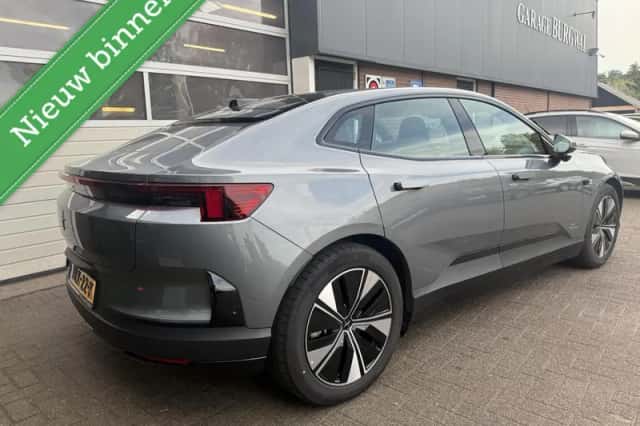 Polestar 4 (2026) thumbnail 2