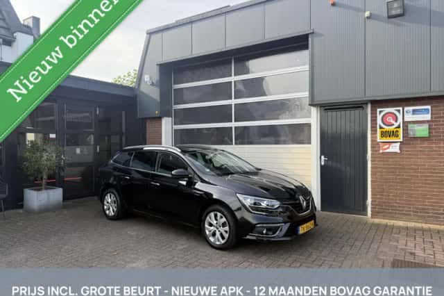 Renault Mégane (2018) thumbnail 1