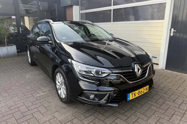 Renault Mégane (2018) thumbnail 5