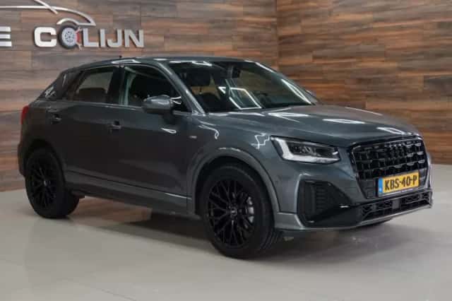 Audi Q2 (2021) thumbnail 4