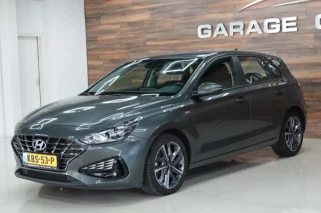 Hyundai i30 (2023) thumbnail 5