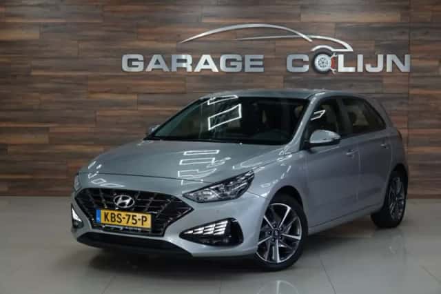 Hyundai i30 (2024) thumbnail 1