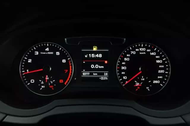 Audi Q3 (2018) thumbnail 3