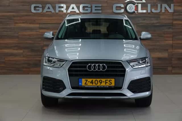 Audi Q3 (2018) thumbnail 5