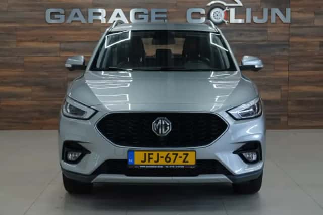 MG ZS (2023) thumbnail 5