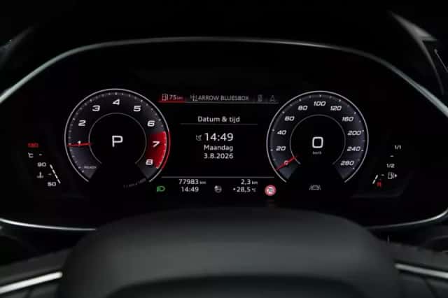 Audi Q3 (2020) thumbnail 2