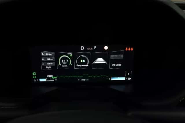 Jeep Compass (2023) thumbnail 2