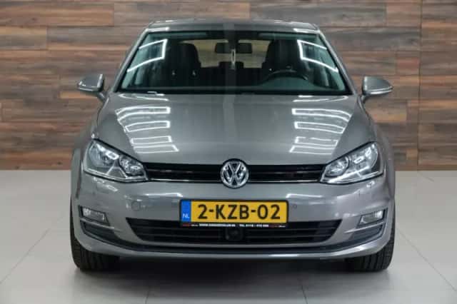 Volkswagen Golf (2013) thumbnail 5