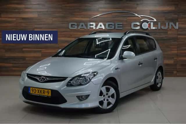 Hyundai i30 (2012) thumbnail 1